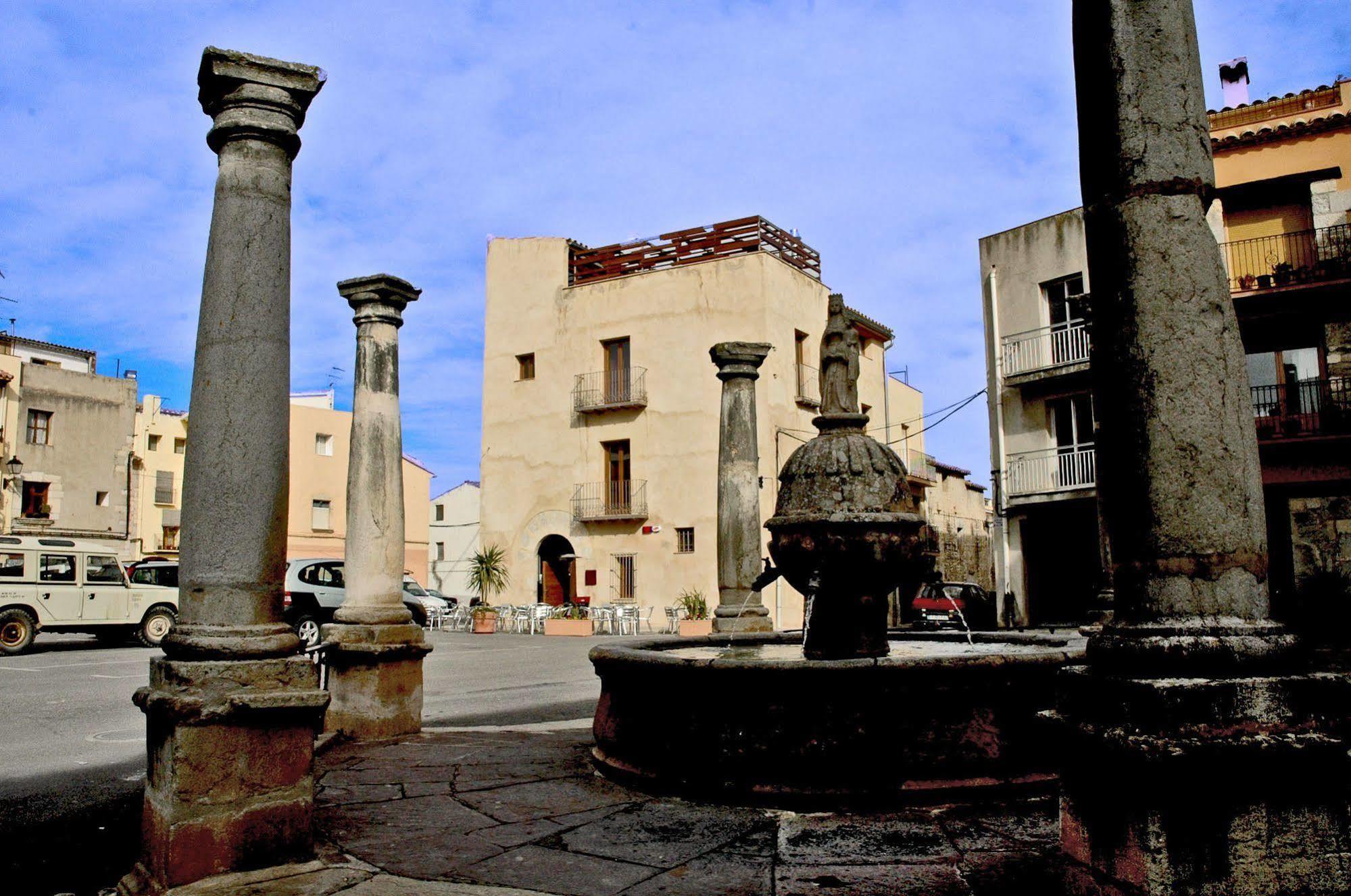 Hostal De Cabrit Sant Mateu Dış mekan fotoğraf