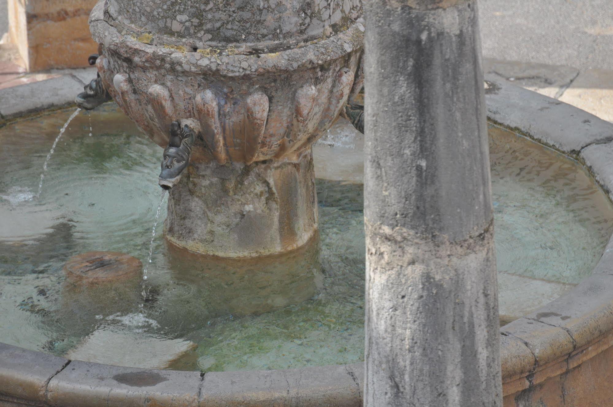 Hostal De Cabrit Sant Mateu Dış mekan fotoğraf